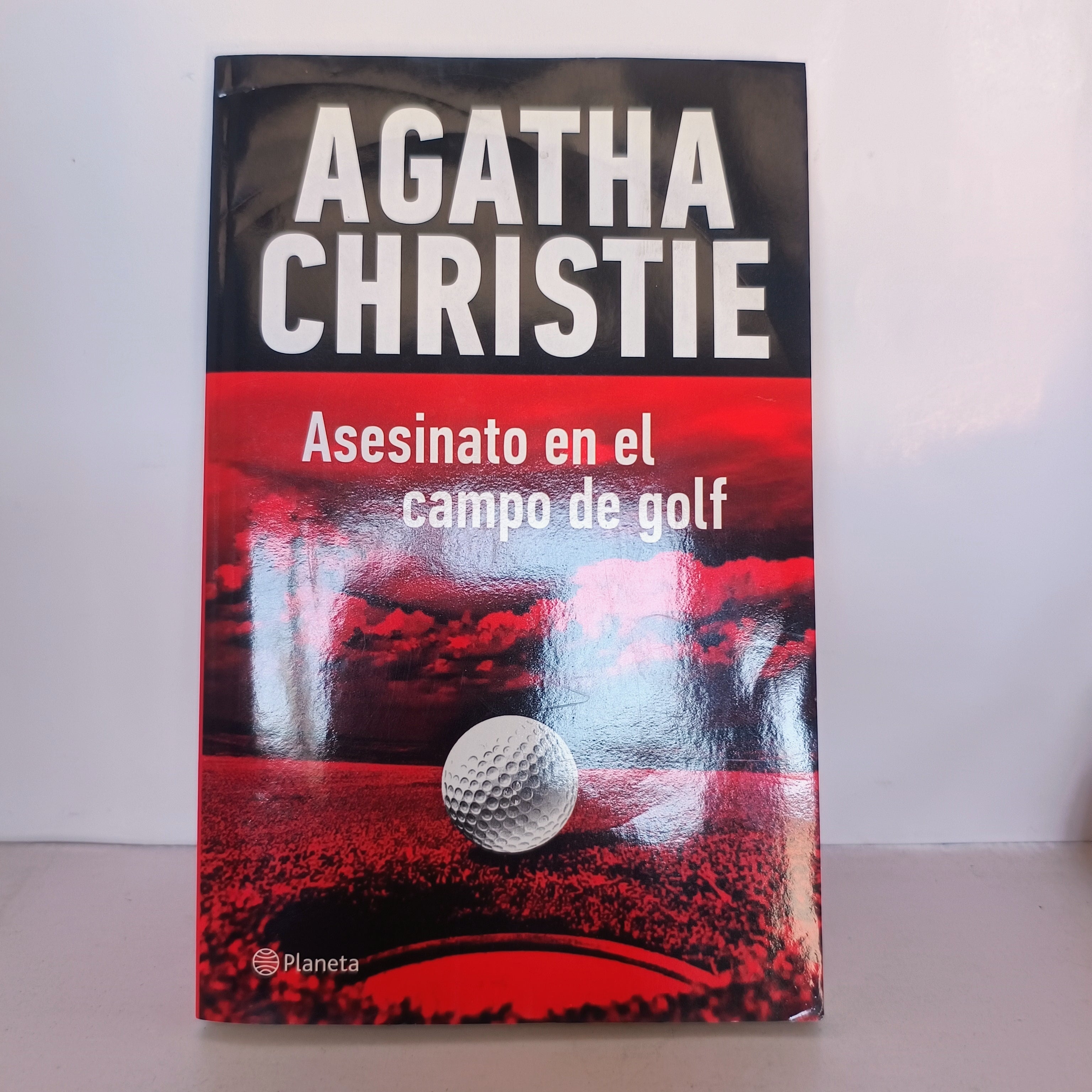 AGATHA CHRISTIE ASESINATO EN EL CAMPO DE GOLF